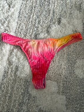 Dippin' Daisy's Size XL Fuego Tie- Dye Ribbed Velvet Thong Bikini Bottoms